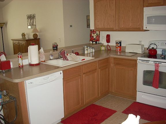 5th image of 980 Greyford Ln