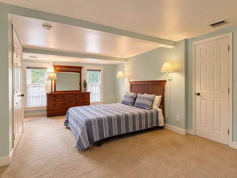 210 E Main St #2B — Photo 9