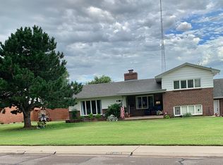 1903 20th St, Woodward, OK 73801