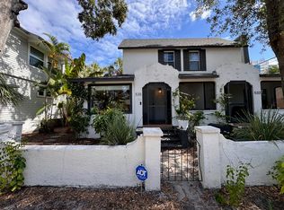 535 1st St NE #1, Saint Petersburg, FL 33701