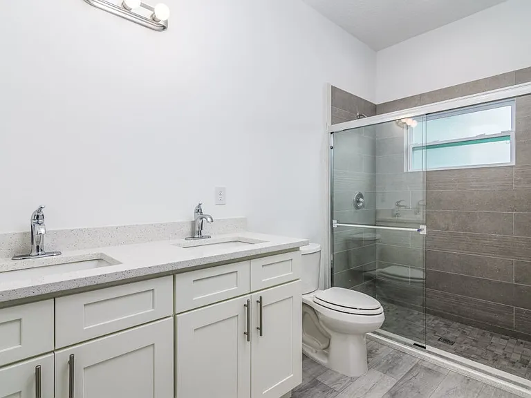 441 Helicon Ave NW — Photo 17