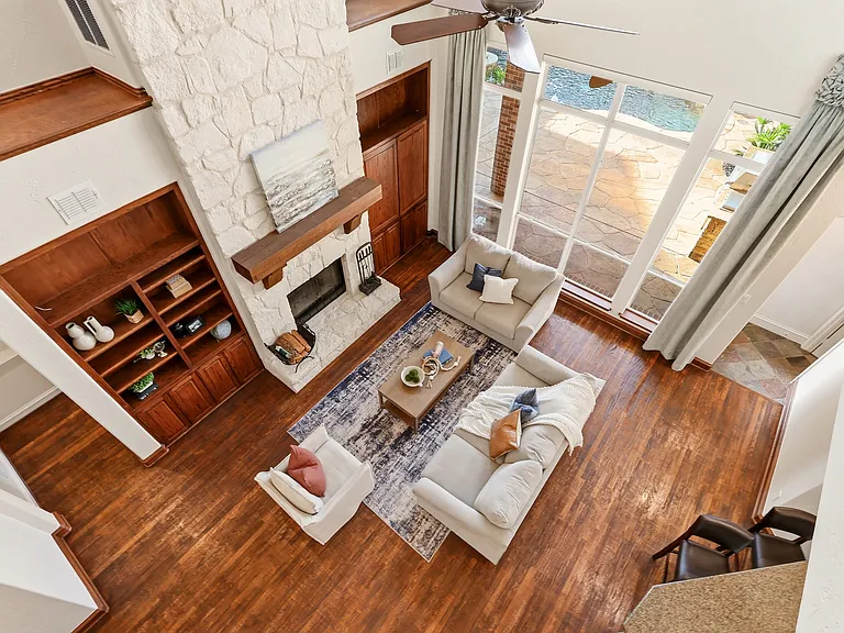 1224 Crockett Dr — Photo 10