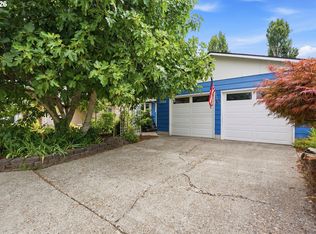 1352 Astor Way, Woodburn, OR 97071