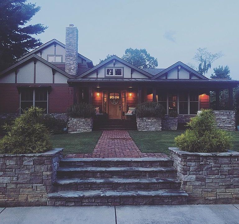 1st image of 1005 Westwood Ave