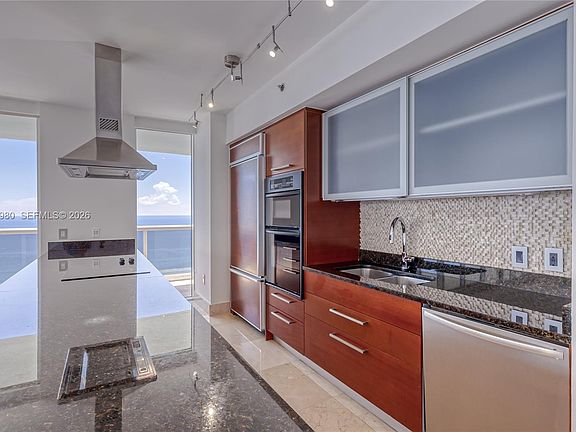 3rd image of 1830 S Ocean Dr APT 4601