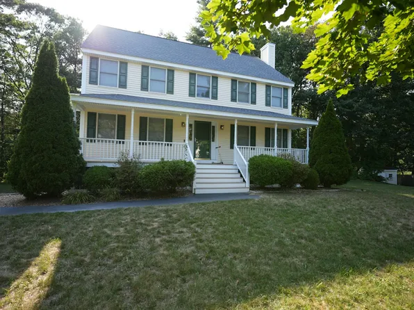 4 Seneca Ln, Wilmington, MA 01887