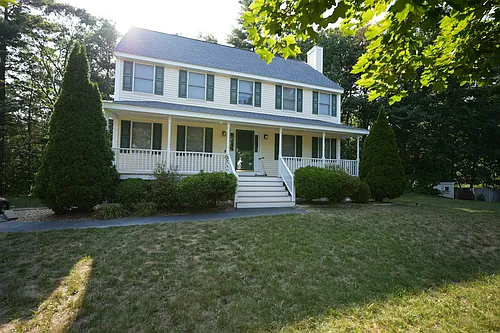 4 Seneca Ln Photo 1