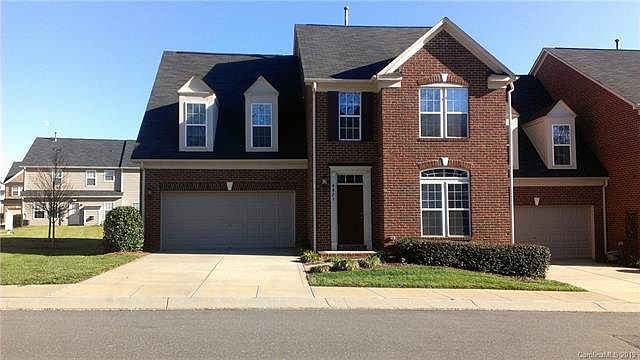 1st image of 4821 Fonthill Ln