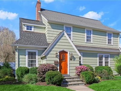 30 Merton Street, Fairfield, CT, 06824