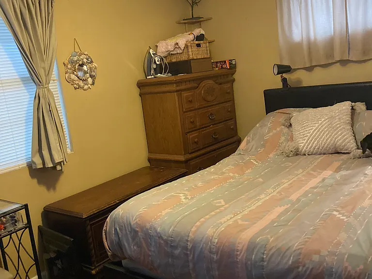 900 Malta Ln — Photo 12