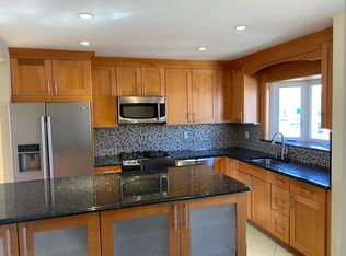 150-02 15th Dr, Whitestone, NY 11357