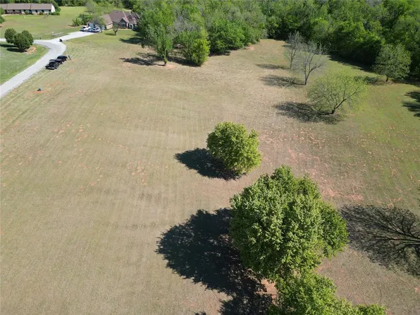(undisclosed Address), Tuttle, OK 73089