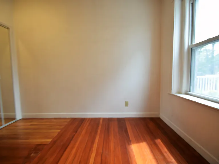 1907 Beacon St #1F — Photo 6