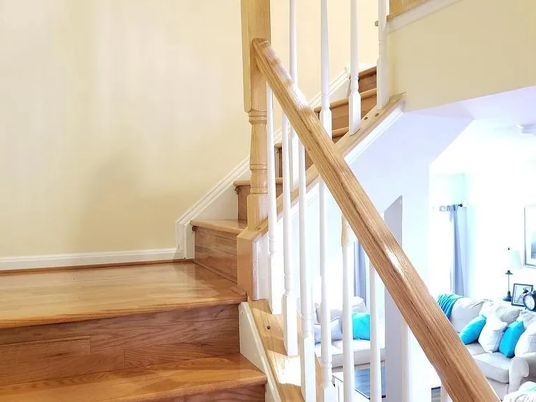 8234 Gunston Commons Way — Photo 3