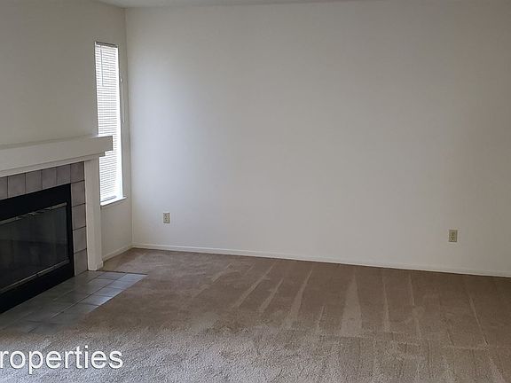 5th image of 8566 Planetree Dr