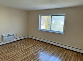 150 2nd St APT 211, Framingham, MA 01702