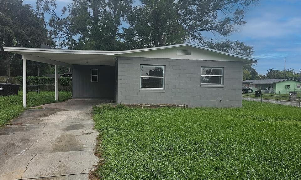 1st image of 37 Fanfair Ave