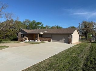 103 South Rd, Pawhuska, OK 74056