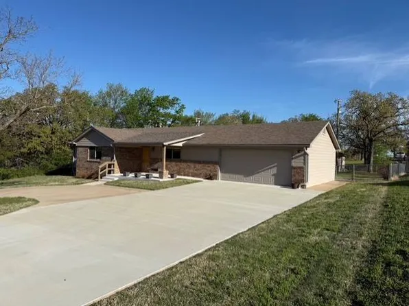 103 South Rd, Pawhuska, OK 74056