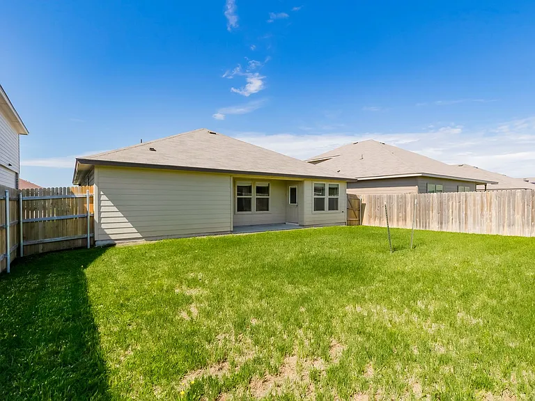 6107 Sally Ride Ln — Photo 31