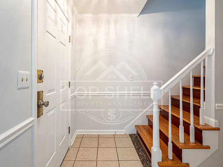 2916 Governors Ct #1 — Photo 4