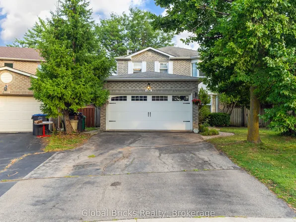 6190 Saltmarsh Ct, Mississauga, ON L5N 5V8