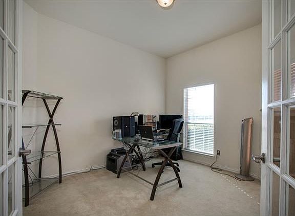 5th image of 4313 Eagle Dr
