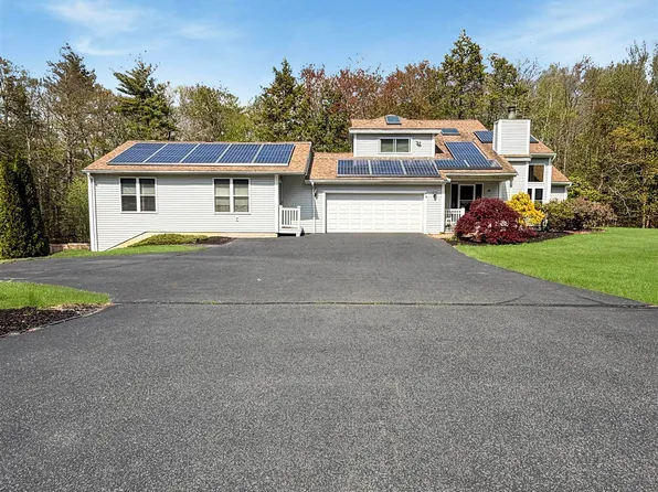 87 Pilgrim Circle, Hampstead, NH 03826