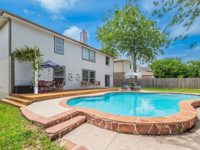 208 Settlers Valley Dr, Pflugerville, TX, 78660