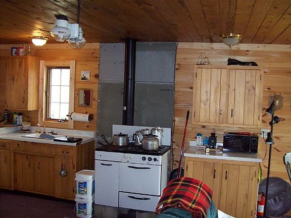 2nd image of 1334 N Stone Lake Rd