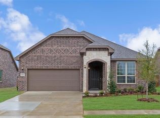 2826 Long Slope Rd, Arlington, TX 76001