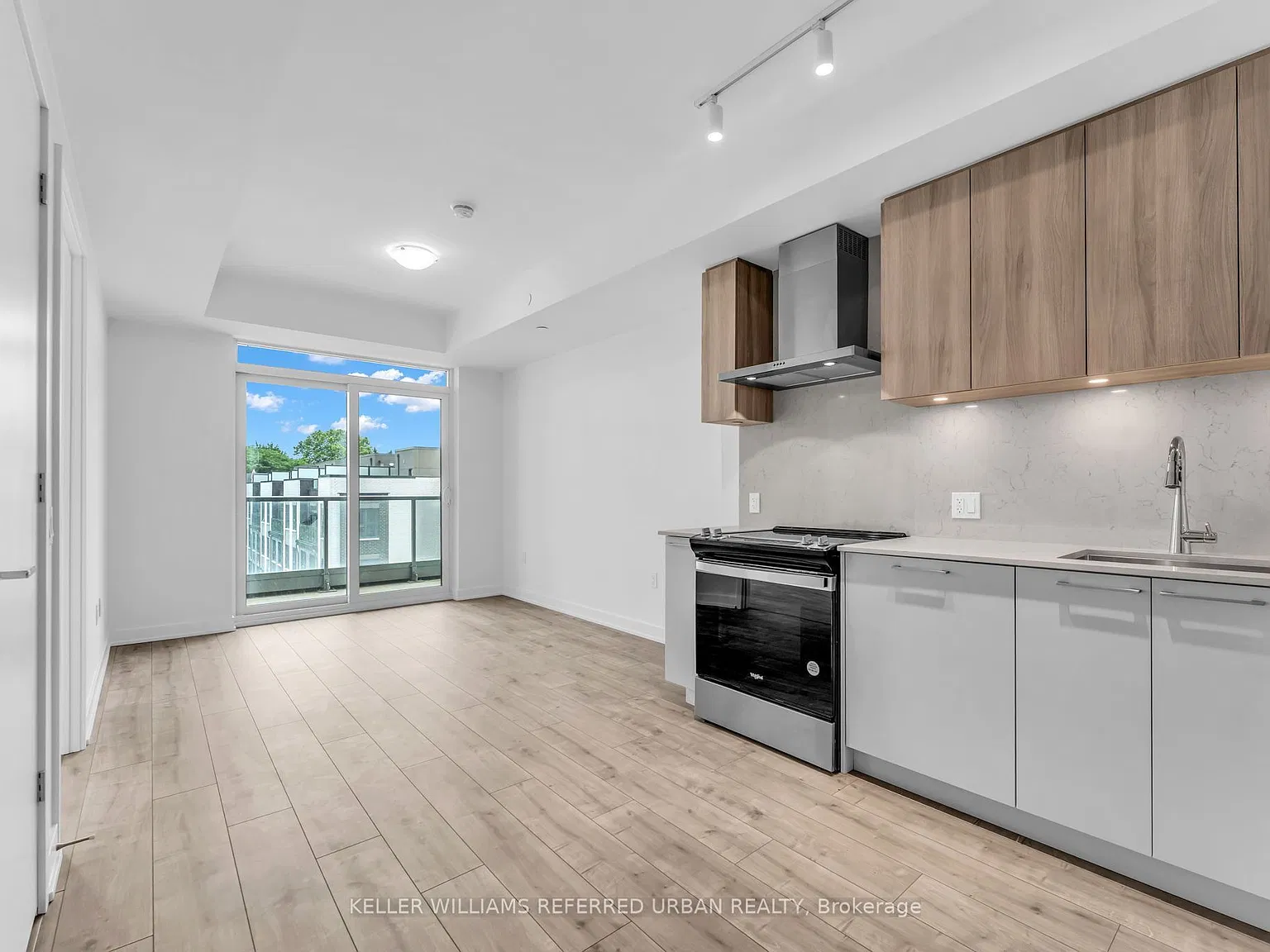 Northshore Condos — Photo 3