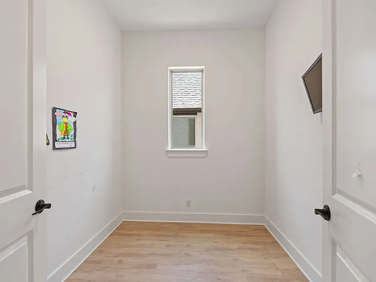 7424 Lilypad Ln — Photo 13