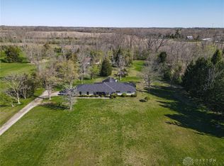 10227 Mile Rd, New Lebanon, OH 45345