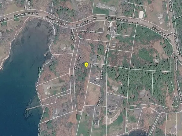 13 Ridge Rd S, Walpole, ME 04573