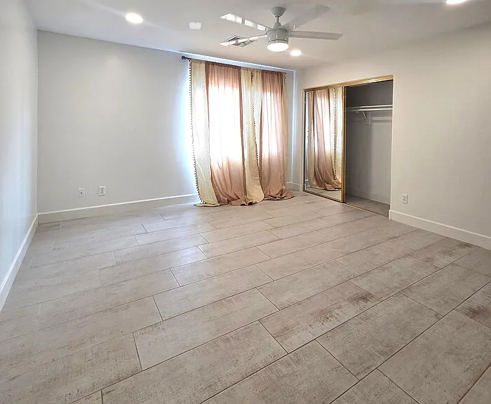 8231 W Electra Ln — Photo 16