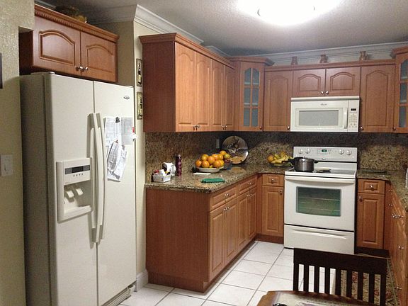 Kitchen (1)