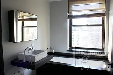 Rented by Hecht Group