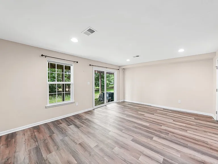 1222 Carrick Ct — Photo 22