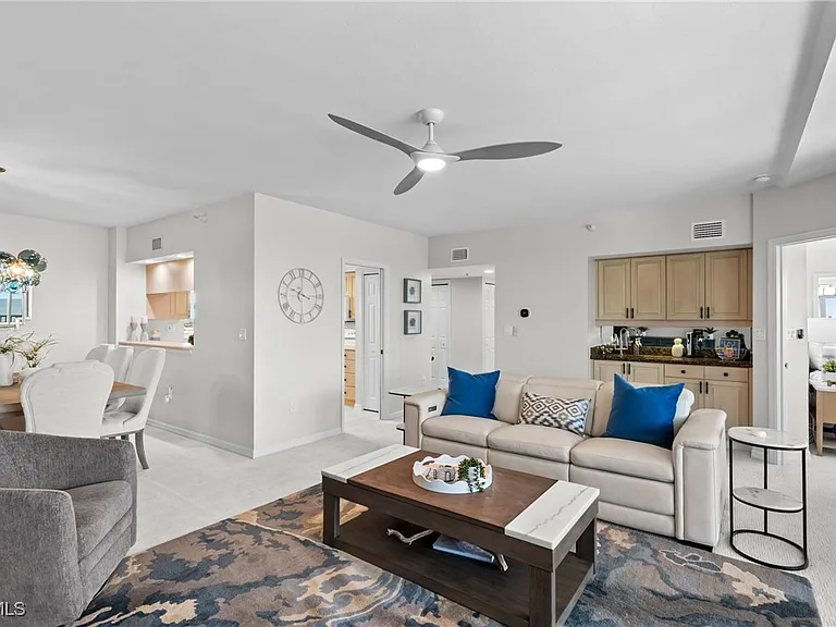 9577 Gulf Shore Dr #703 — Photo 9
