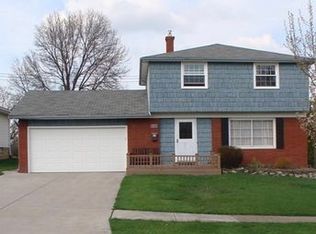 2914 Coventry Dr, Parma, OH