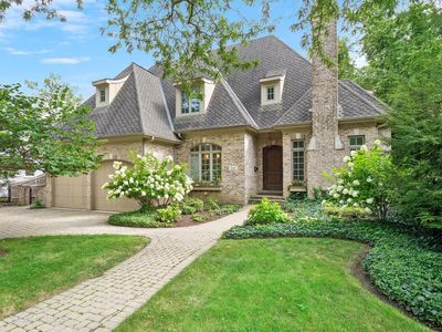 210 W Hickory St, Hinsdale, IL, 60521