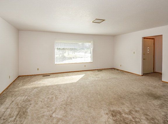 2nd image of 1897 S Higbee Ave