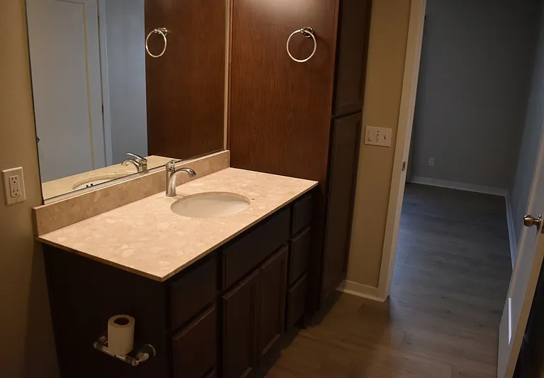 524 Janell Ct — Photo 22