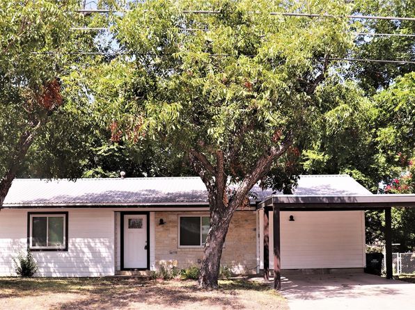 1002 N Main St