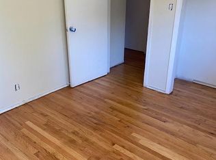 1368 Valota Rd, Redwood City, CA 94061