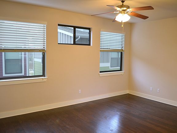 5th image of 2104 Tripshaw Ln #60C