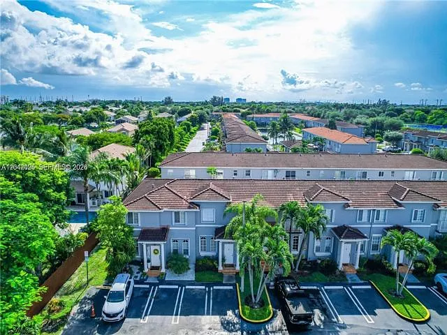 5245 NW 112th Ave #8