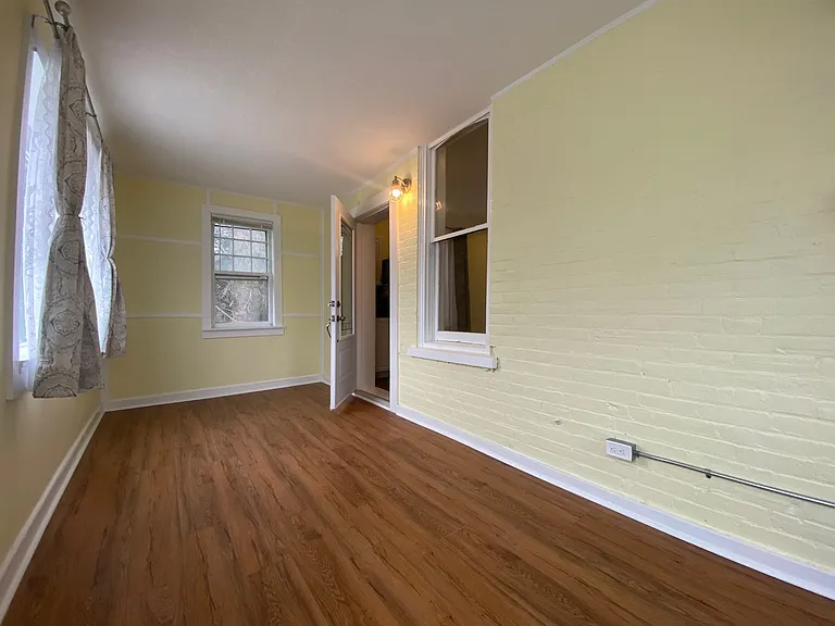 10 Shanley St #C — Photo 10