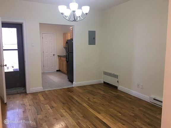 2nd image of 21 Bay 14th St APT 1L